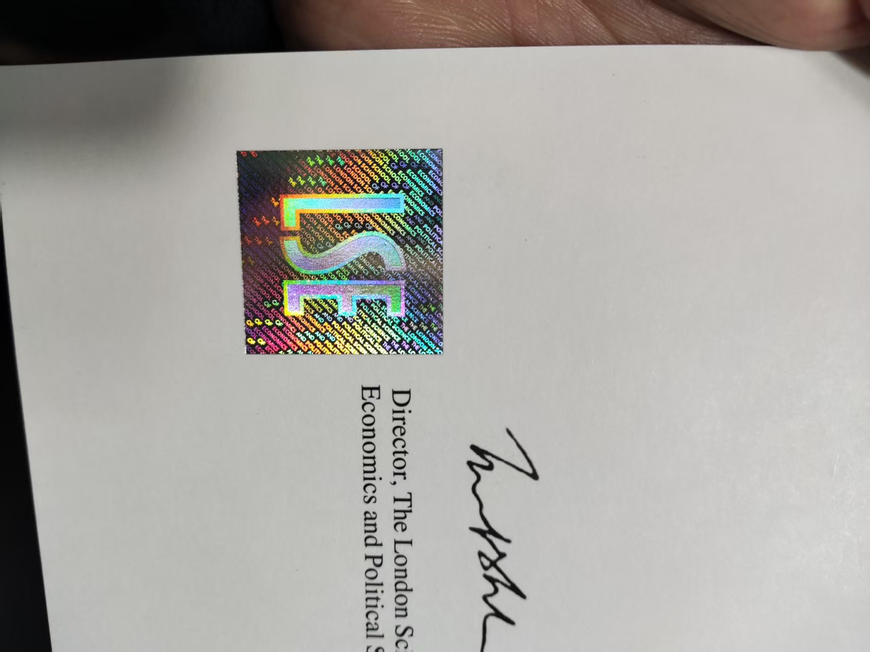 2025102519540447.jpg